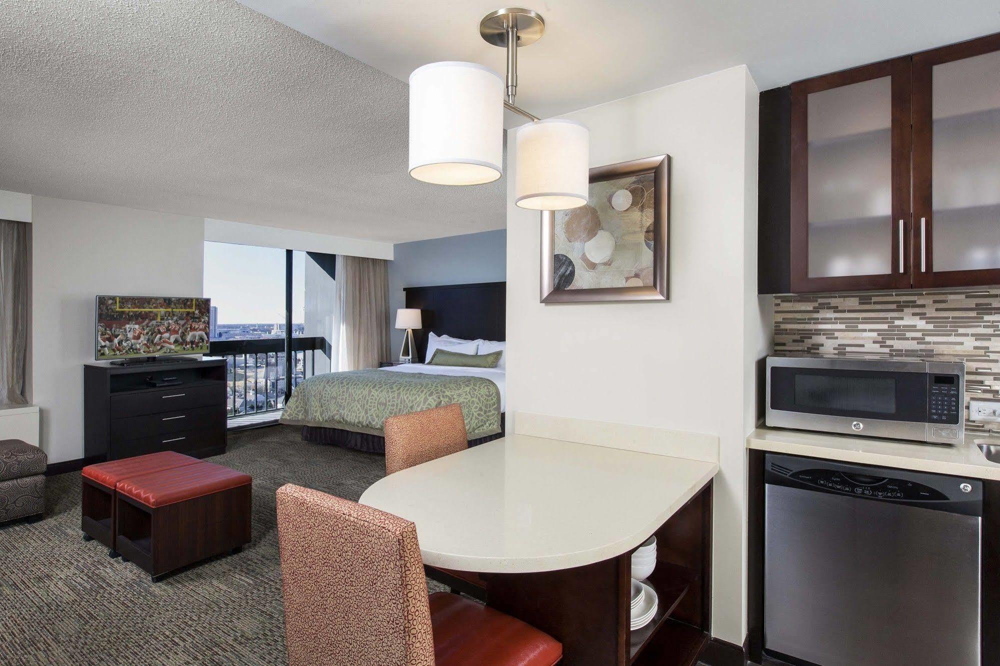 Staybridge Suites Atlanta - Midtown By Ihg Exterior photo